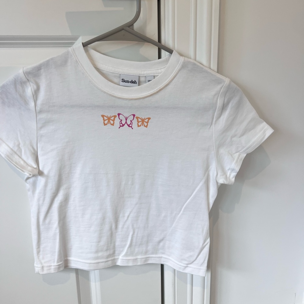 Aritzia crop top
